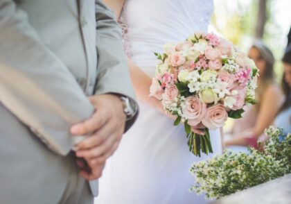 ترکیب رنگ دسته گل عروس