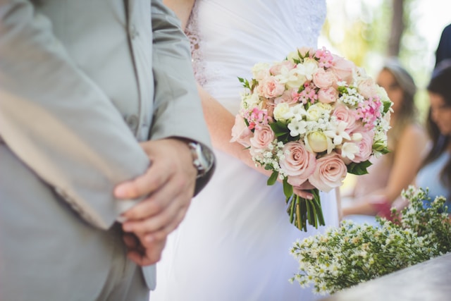 ترکیب رنگ دسته گل عروس