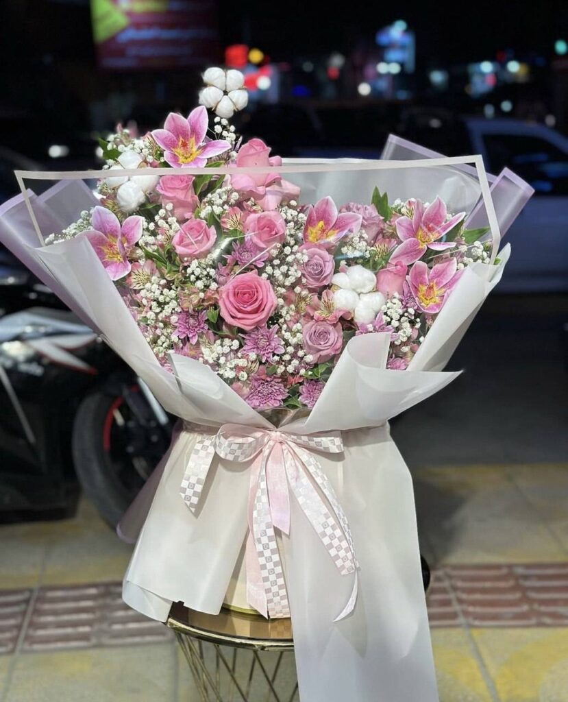 دسته گل خاص مناسب افراد هنرمند